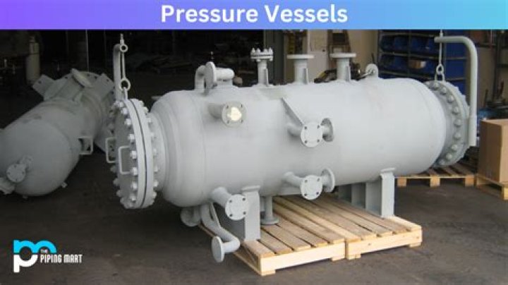 At what pressure is a vessel considered a pressure vessel