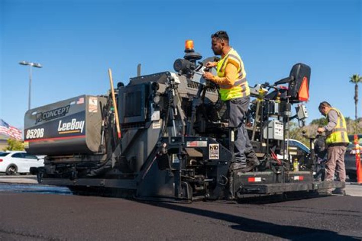 How do you know if a asphalt paving job is good