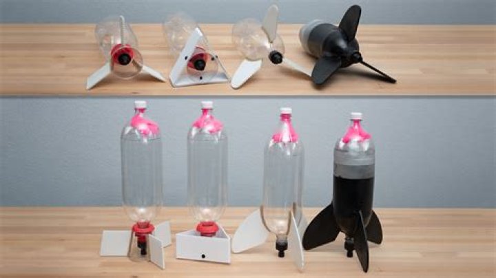 How do you make a 2l bottle rocket