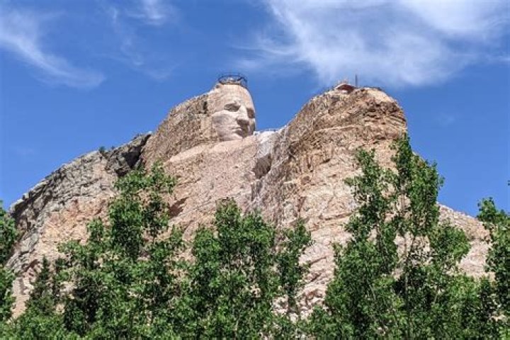 How long will it take to finish Crazy Horse Monument