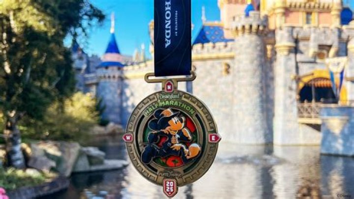 Quick Answer: How Do Rundisney Virtual Races Work