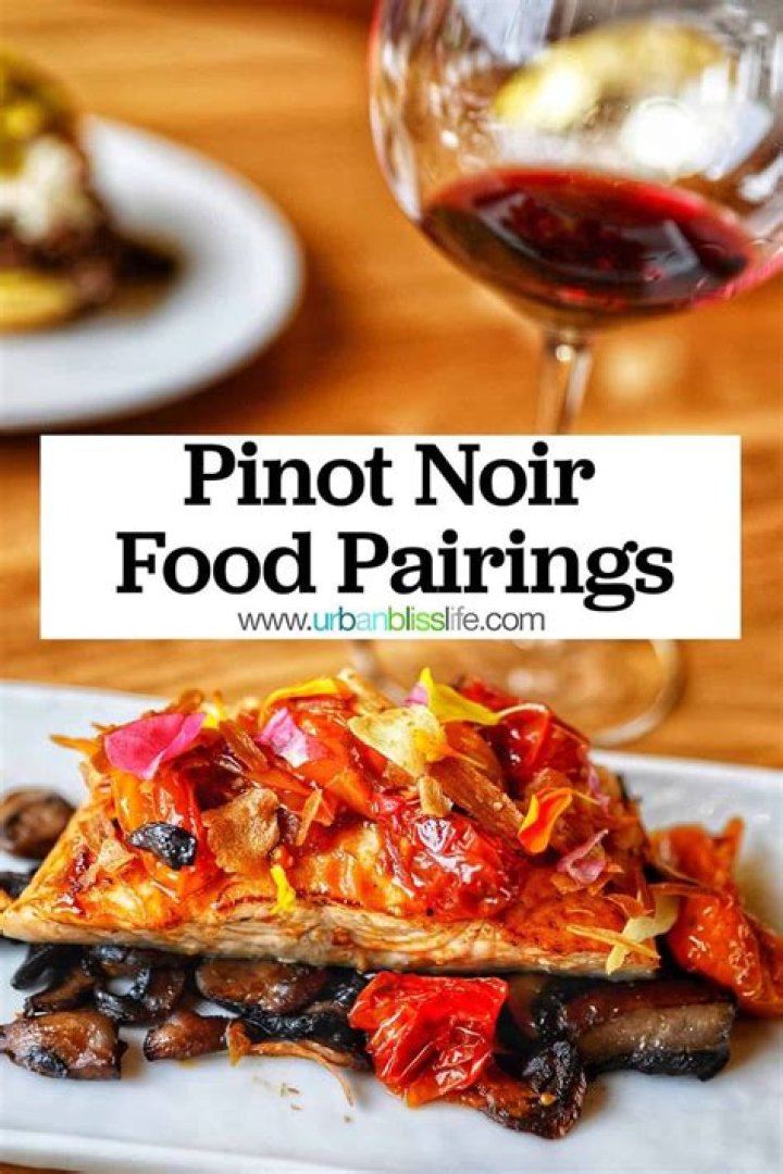 What dessert goes with Pinot Noir